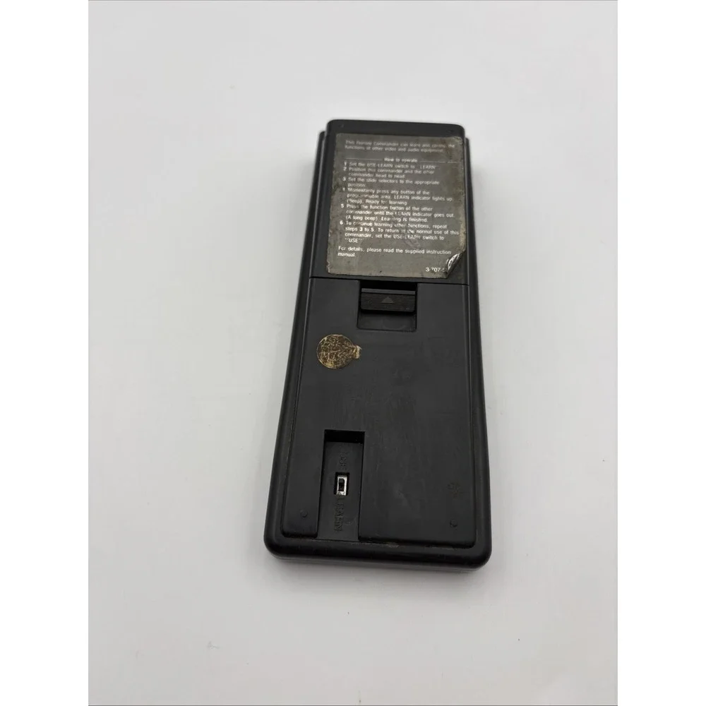 SONY TRINITORN TV VTR MDP RM 761A REMOTE CONTROL - PREOWNED, TESTED All Good